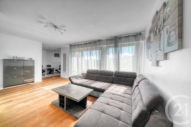 Appartement F4 à vendre - 4 pièces - 76.48 m2 - GAGNY - 93 - ILE-DE-FRANCE - Century 21 Quartier De La Gare