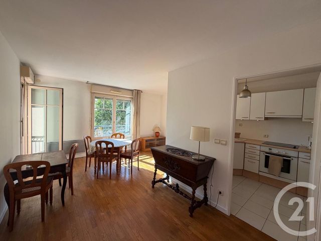 Appartement F2 à vendre - 2 pièces - 41.93 m2 - LE RAINCY - 93 - ILE-DE-FRANCE - Century 21 Quartier De La Gare
