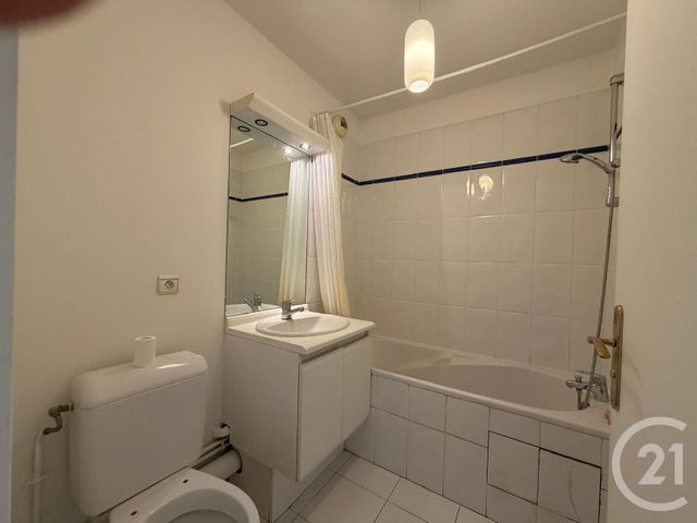 Appartement F2 à vendre - 2 pièces - 41.93 m2 - LE RAINCY - 93 - ILE-DE-FRANCE - Century 21 Quartier De La Gare