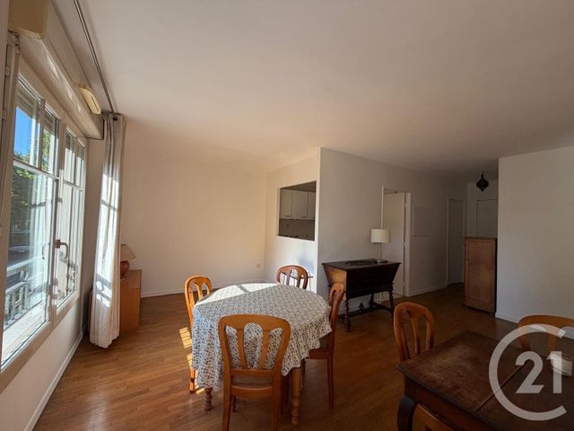 Appartement F2 à vendre - 2 pièces - 41.93 m2 - LE RAINCY - 93 - ILE-DE-FRANCE - Century 21 Quartier De La Gare