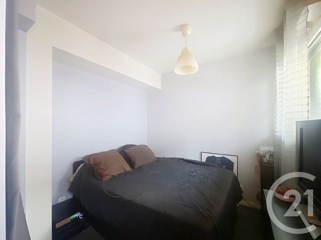 Appartement F2 à vendre - 2 pièces - 38.0 m2 - VILLEMOMBLE - 93 - ILE-DE-FRANCE - Century 21 Quartier De La Gare