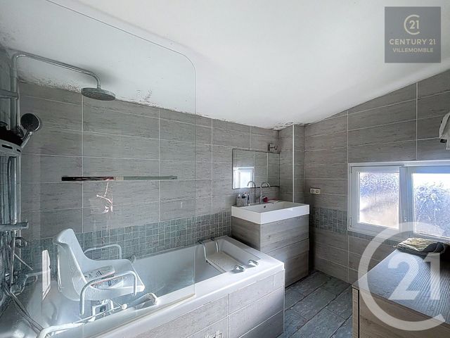 maison à vendre - 4 pièces - 78.0 m2 - VILLEMOMBLE - 93 - ILE-DE-FRANCE - Century 21 Quartier De La Gare