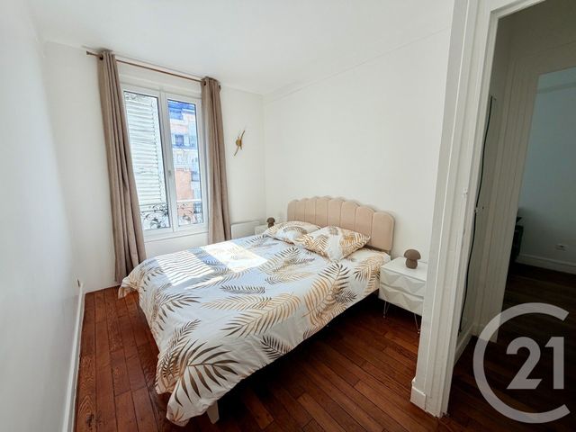Appartement F3 à vendre - 3 pièces - 44.4 m2 - LE RAINCY - 93 - ILE-DE-FRANCE - Century 21 Quartier De La Gare