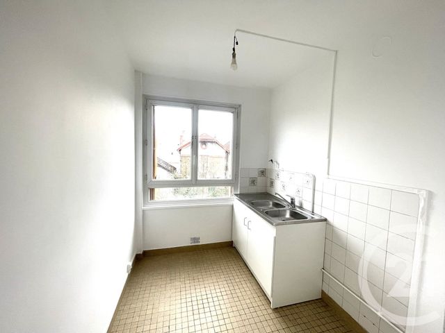 Appartement F3 à vendre - 3 pièces - 58.0 m2 - VILLEMOMBLE - 93 - ILE-DE-FRANCE - Century 21 Quartier De La Gare
