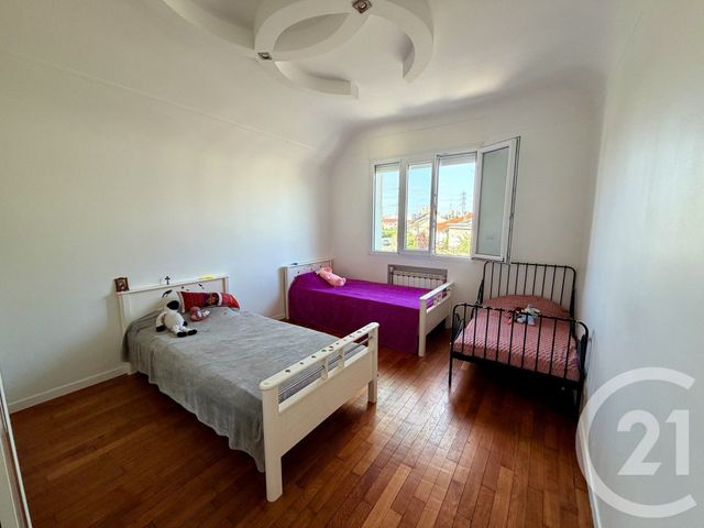 maison à vendre - 5 pièces - 92.0 m2 - VILLEMOMBLE - 93 - ILE-DE-FRANCE - Century 21 Quartier De La Gare