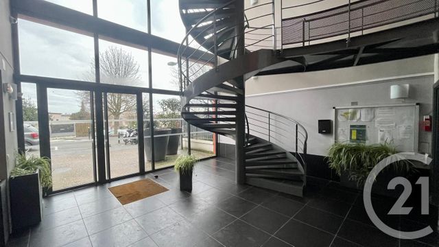 Appartement F2 à vendre - 2 pièces - 43.6 m2 - VILLEMOMBLE - 93 - ILE-DE-FRANCE - Century 21 Quartier De La Gare