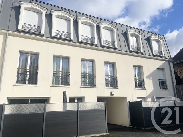 Appartement F3 à vendre - 3 pièces - 47.0 m2 - VILLEMOMBLE - 93 - ILE-DE-FRANCE - Century 21 Quartier De La Gare