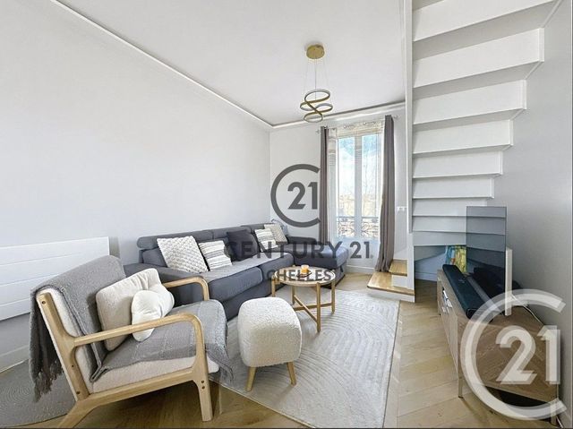 Appartement Duplex à vendre - 3 pièces - 57.08 m2 - VILLEMOMBLE - 93 - ILE-DE-FRANCE - Century 21 Quartier De La Gare
