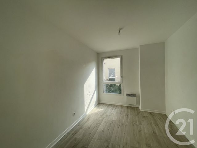 Appartement F3 à vendre - 3 pièces - 55.0 m2 - VILLEMOMBLE - 93 - ILE-DE-FRANCE - Century 21 Quartier De La Gare