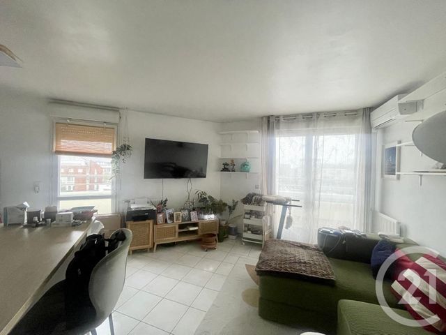 Appartement F2 à vendre - 2 pièces - 37.05 m2 - NEUILLY SUR MARNE - 93 - ILE-DE-FRANCE - Century 21 Quartier De La Gare