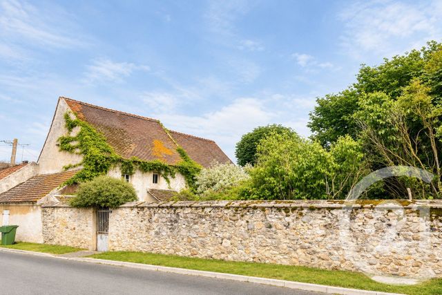maison à vendre - 5 pièces - 190.0 m2 - ARMENTIERES EN BRIE - 77 - ILE-DE-FRANCE - Century 21 Quartier De La Gare