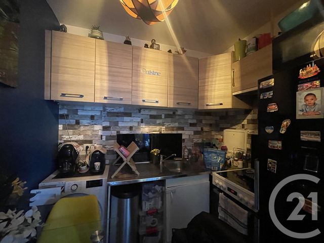 Appartement Duplex à vendre - 2 pièces - 42.57 m2 - VILLEMOMBLE - 93 - ILE-DE-FRANCE - Century 21 Quartier De La Gare