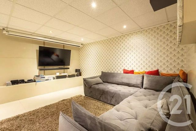 maison à vendre - 10 pièces - 263.0 m2 - VILLEMOMBLE - 93 - ILE-DE-FRANCE - Century 21 Quartier De La Gare