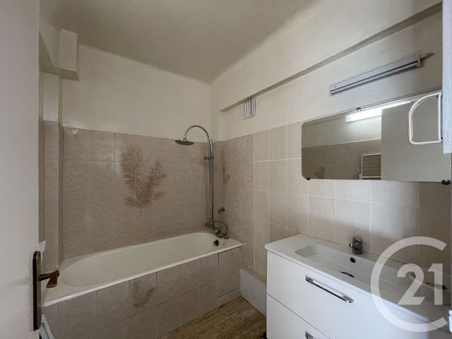 Appartement F4 à vendre - 4 pièces - 70.42 m2 - LE RAINCY - 93 - ILE-DE-FRANCE - Century 21 Quartier De La Gare