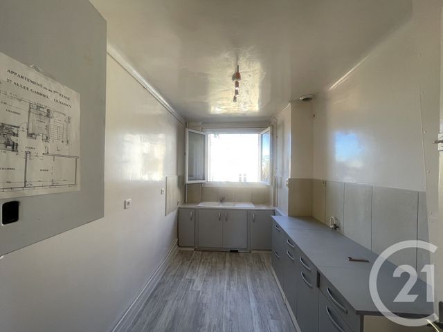 Appartement F4 à vendre - 4 pièces - 70.42 m2 - LE RAINCY - 93 - ILE-DE-FRANCE - Century 21 Quartier De La Gare