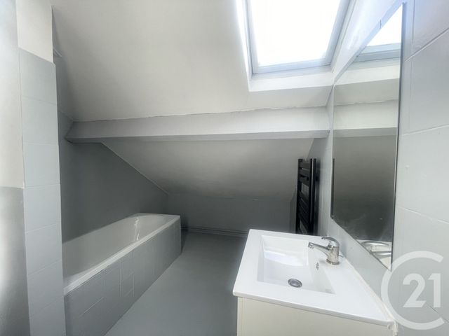 Appartement F3 à vendre - 3 pièces - 36.0 m2 - VILLEMOMBLE - 93 - ILE-DE-FRANCE - Century 21 Quartier De La Gare