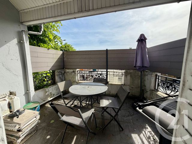 Appartement F3 à vendre - 3 pièces - 60.0 m2 - VILLEMOMBLE - 93 - ILE-DE-FRANCE - Century 21 Quartier De La Gare