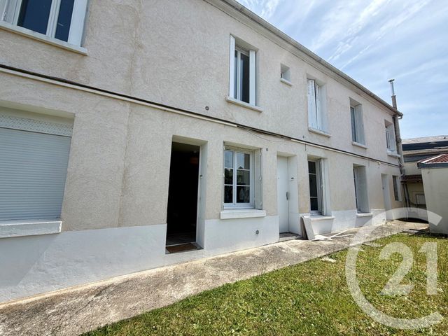 Appartement F2 à vendre - 2 pièces - 39.8 m2 - LE RAINCY - 93 - ILE-DE-FRANCE - Century 21 Quartier De La Gare