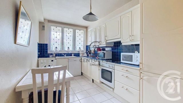 Appartement F4 à vendre - 4 pièces - 108.0 m2 - LE RAINCY - 93 - ILE-DE-FRANCE - Century 21 Quartier De La Gare