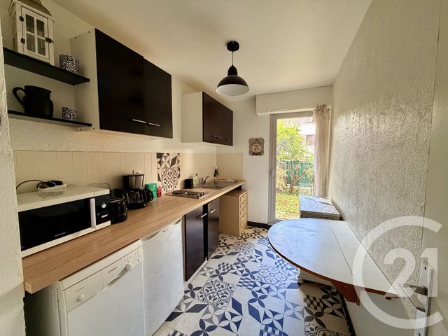 Appartement F2 à vendre - 2 pièces - 49.0 m2 - LE RAINCY - 93 - ILE-DE-FRANCE - Century 21 Quartier De La Gare