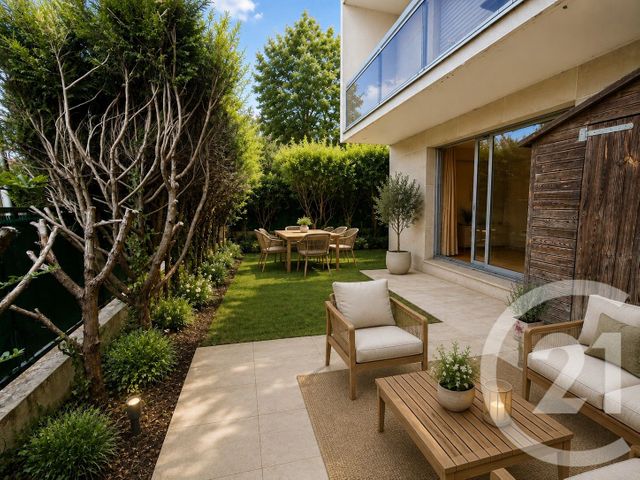 Appartement F2 à vendre - 2 pièces - 49.0 m2 - LE RAINCY - 93 - ILE-DE-FRANCE - Century 21 Quartier De La Gare