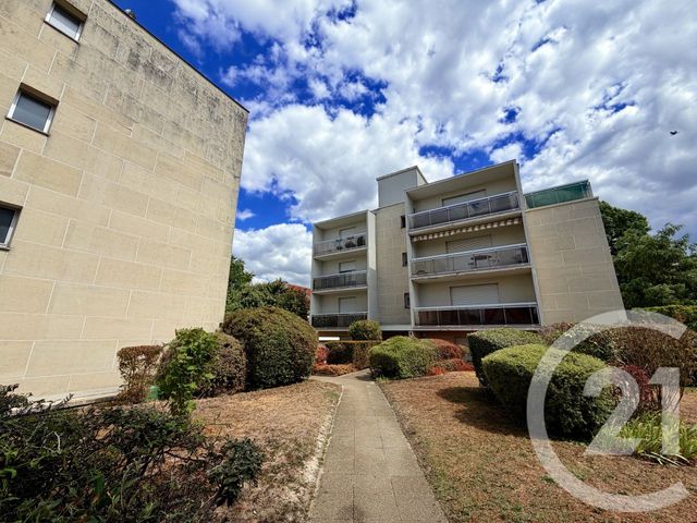 Appartement F2 à vendre - 2 pièces - 49.0 m2 - LE RAINCY - 93 - ILE-DE-FRANCE - Century 21 Quartier De La Gare