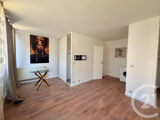 Appartement F1 à vendre VILLEMOMBLE