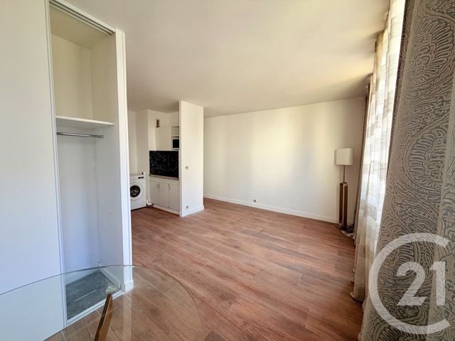Appartement F1 à vendre - 1 pièce - 25.0 m2 - VILLEMOMBLE - 93 - ILE-DE-FRANCE - Century 21 Quartier De La Gare
