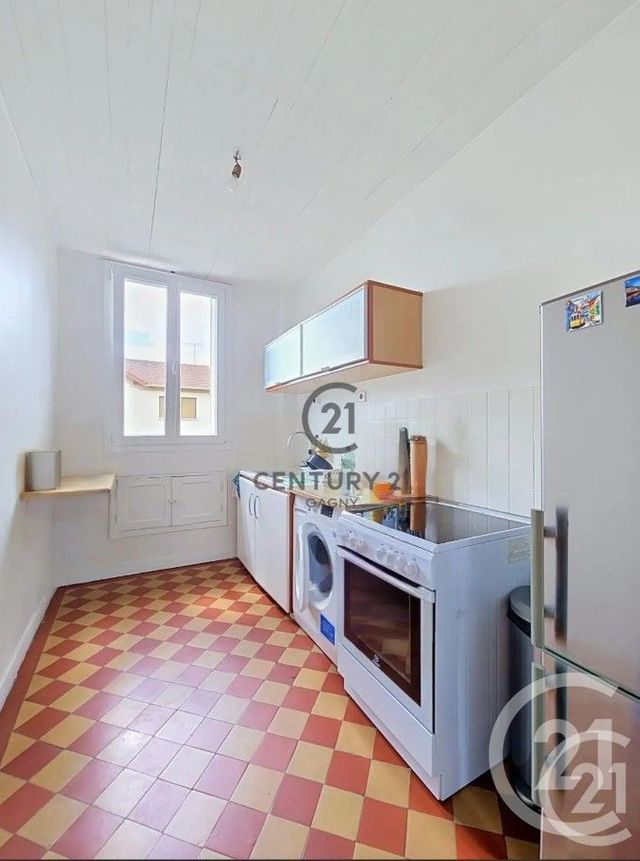 Appartement F2 à vendre - 2 pièces - 44.44 m2 - VILLEMOMBLE - 93 - ILE-DE-FRANCE - Century 21 Quartier De La Gare
