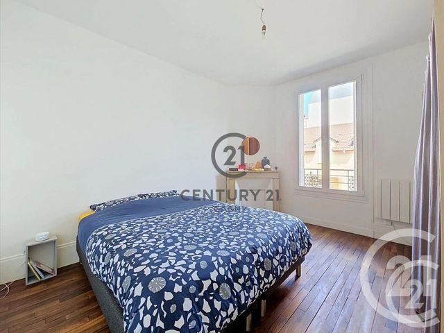 Appartement F2 à vendre - 2 pièces - 44.44 m2 - VILLEMOMBLE - 93 - ILE-DE-FRANCE - Century 21 Quartier De La Gare