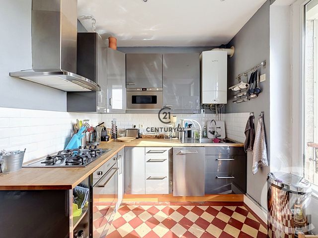 Appartement Duplex à vendre - 6 pièces - 92.26 m2 - VILLEMOMBLE - 93 - ILE-DE-FRANCE - Century 21 Quartier De La Gare