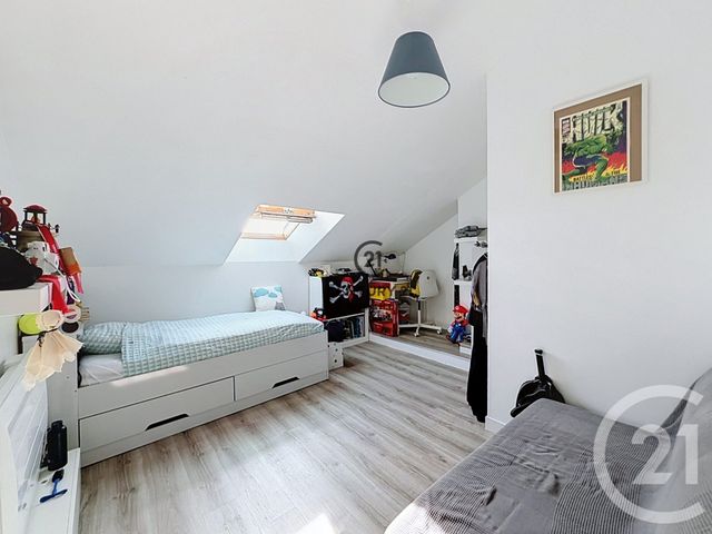 Appartement Duplex à vendre - 6 pièces - 92.26 m2 - VILLEMOMBLE - 93 - ILE-DE-FRANCE - Century 21 Quartier De La Gare