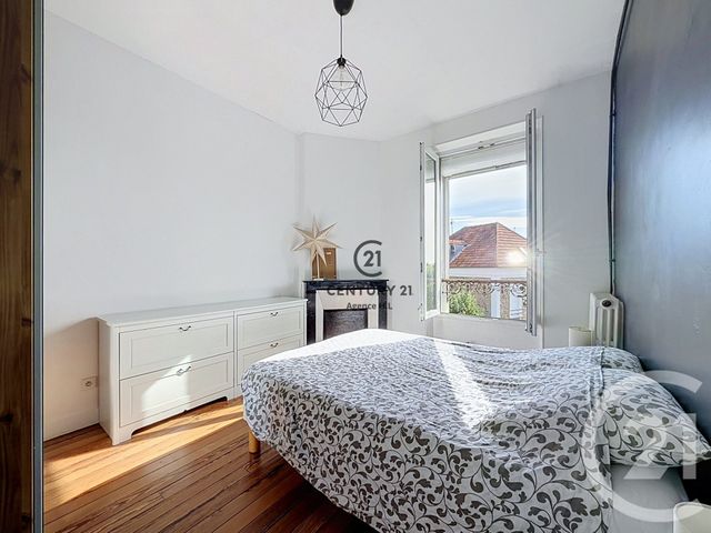 Appartement Duplex à vendre - 6 pièces - 92.26 m2 - VILLEMOMBLE - 93 - ILE-DE-FRANCE - Century 21 Quartier De La Gare