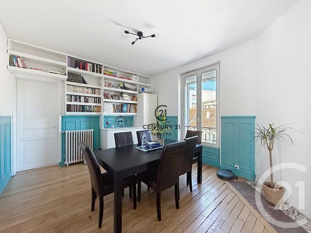 Appartement Duplex à vendre - 6 pièces - 92.26 m2 - VILLEMOMBLE - 93 - ILE-DE-FRANCE - Century 21 Quartier De La Gare
