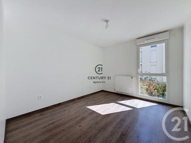 Appartement F3 à vendre - 3 pièces - 59.62 m2 - VILLEMOMBLE - 93 - ILE-DE-FRANCE - Century 21 Quartier De La Gare