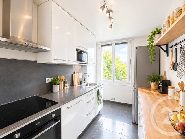 Appartement F3 à vendre - 3 pièces - 67.89 m2 - VILLEMOMBLE - 93 - ILE-DE-FRANCE - Century 21 Quartier De La Gare