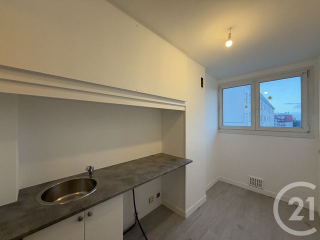 Appartement F4 à vendre - 4 pièces - 64.0 m2 - VILLEMOMBLE - 93 - ILE-DE-FRANCE - Century 21 Quartier De La Gare